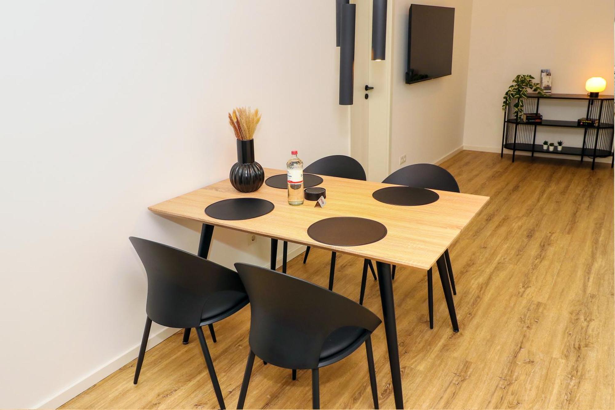 Lightplace - Moderne Apartments In Braunschweig - Balkon - Netflix - Am Kanal Dış mekan fotoğraf